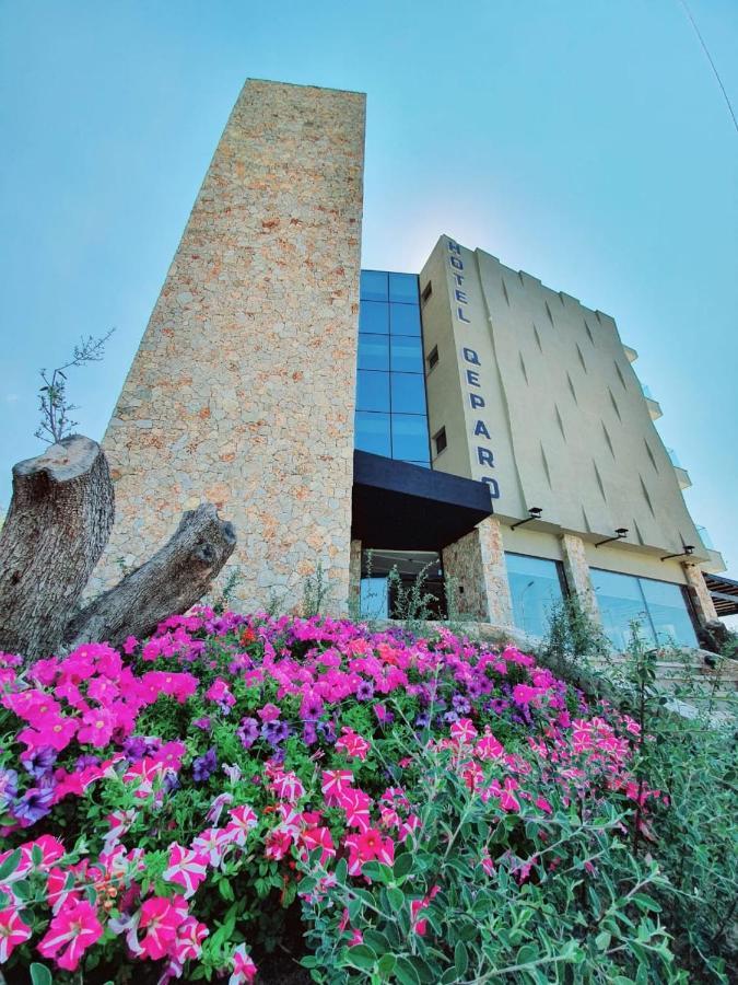 Hotel Qeparo Exterior foto